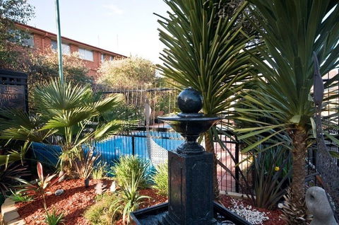 Country Plaza Queanbeyan - Tourism Hervey Bay 2