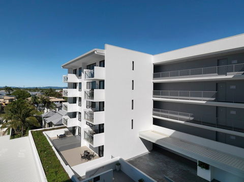 Oaks Carlyle - Hervey Bay Accommodation 0