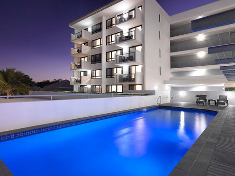 Oaks Carlyle - Hervey Bay Accommodation 1