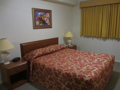 Springwood Tower Apartment Hotel - Tourism Hervey Bay 1