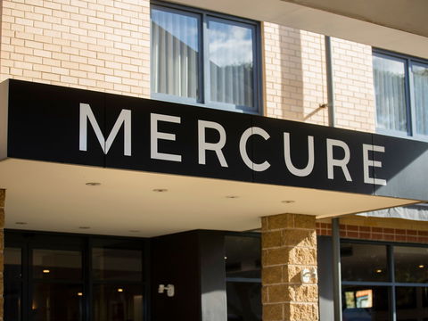 Mercure Sydney Manly Warringah - Hervey Bay Accommodation 1