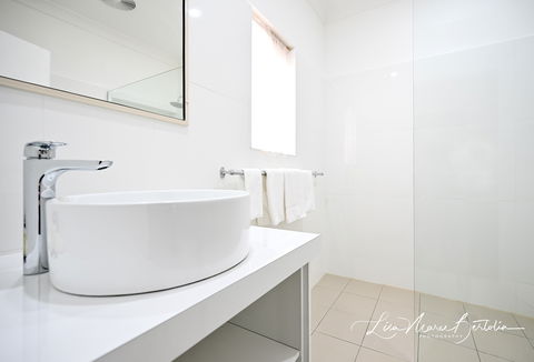 Narrandera Club Motor Inn - Hervey Bay Accommodation 2