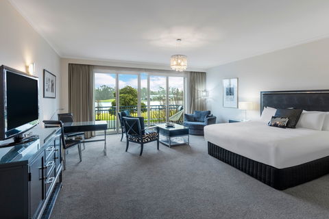 The Carrington - Tourism Hervey Bay 1