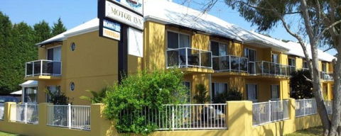 Admiral Nelson Motor Inn - Tourism Hervey Bay 0