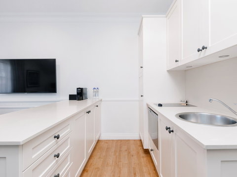 Grand Mercure The Hills Lodge - Hervey Bay Accommodation 11