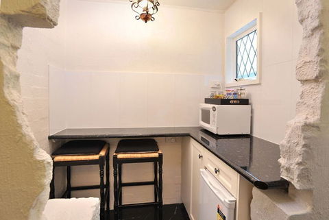 Adeline Bed & Breakfast - Tourism Hervey Bay 12