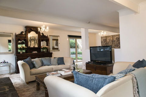 Adeline Bed & Breakfast - Tourism Hervey Bay 14