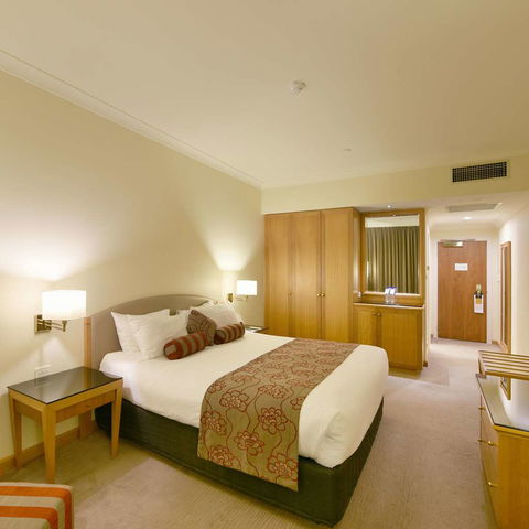 Duxton Hotel - Tourism Hervey Bay 7