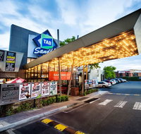 Sandbelt Club Hotel - Hervey Bay Accommodation