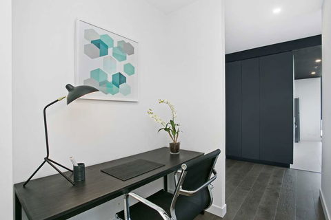 Clayton Serviced Apartments - Tourism Hervey Bay 9