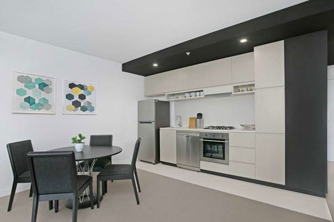 Clayton Serviced Apartments - Tourism Hervey Bay 13