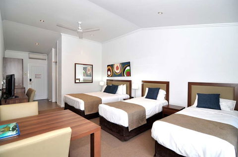 Mission Beach Resort - Tourism Hervey Bay 9
