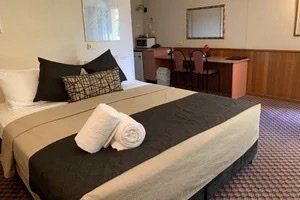 Outback Motel - Hervey Bay Accommodation 11