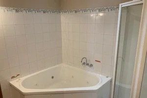 Outback Motel - Hervey Bay Accommodation 13