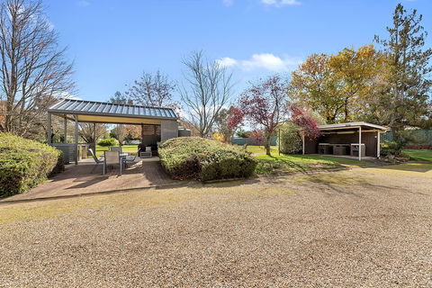 Beechworth Motor Inn - Hervey Bay Accommodation 2