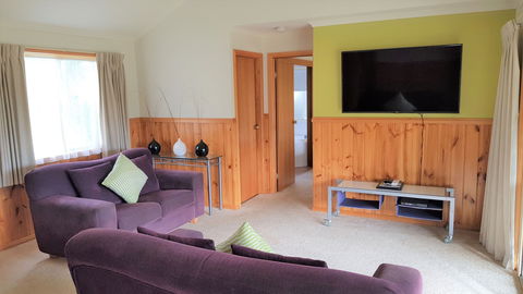 Golden Heritage Motor Inn & Cottages - Hervey Bay Accommodation 2