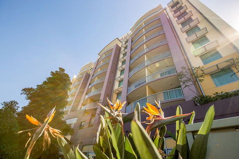 Hotel Gloria - Tourism Hervey Bay 0