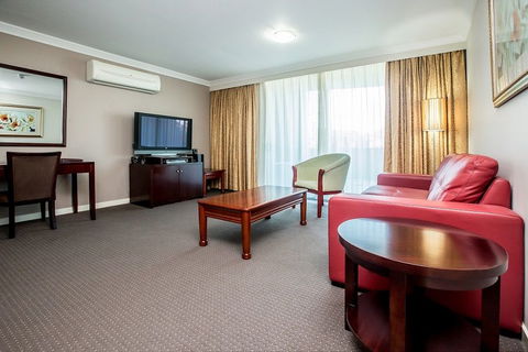 Hotel Gloria - Tourism Hervey Bay 6