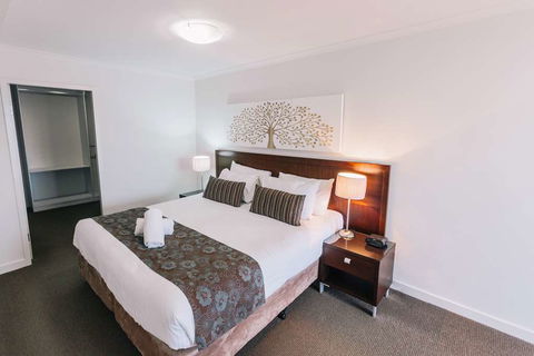 Newcastle Central Plaza - Hervey Bay Accommodation 3
