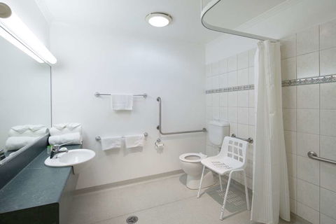 Best Western Crystal Inn - Tourism Hervey Bay 12