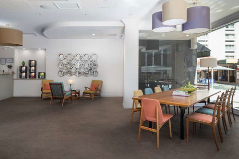 Pensione Hotel Perth - Hervey Bay Accommodation 6