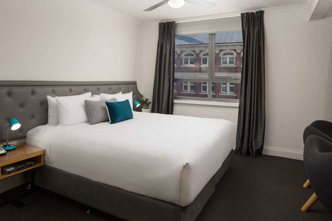 Pensione Hotel Perth - Hervey Bay Accommodation 10