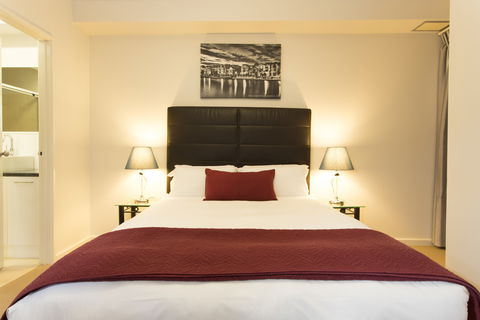 Regal Apartments - Hervey Bay Accommodation 5