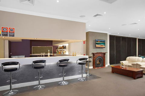 Checkers Resort & Conference Centre - Tourism Hervey Bay 1