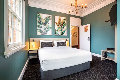 Nightcap At Pymble Hotel - Tourism Hervey Bay 4