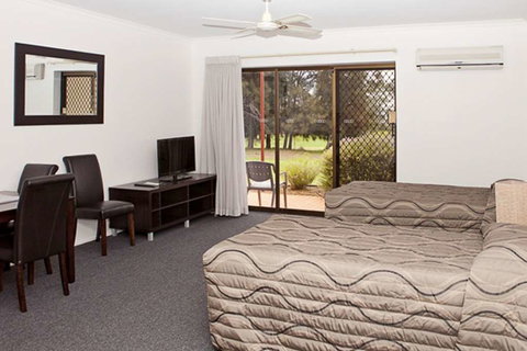 Comfort Inn & Suites Riverland - Hervey Bay Accommodation 3