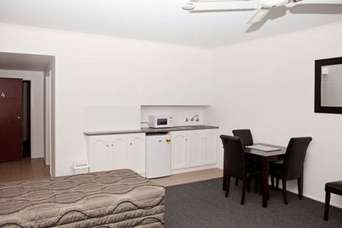Comfort Inn & Suites Riverland - Hervey Bay Accommodation 6