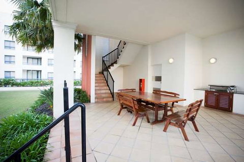 Mantra Coolangatta Beach - Tourism Hervey Bay 13