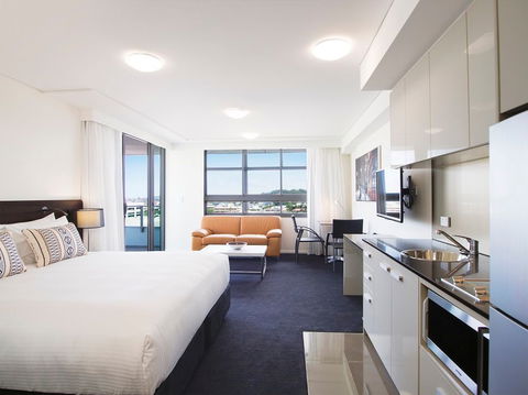 Oaks Grand Gladstone - Hervey Bay Accommodation 1