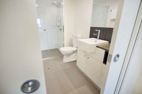 Curtis Central Apartments - Hervey Bay Accommodation 2
