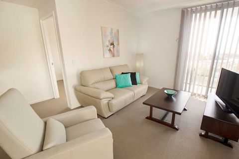 Curtis Central Apartments - Hervey Bay Accommodation 7