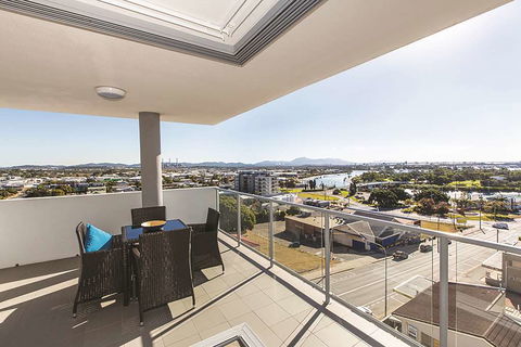 Curtis Central Apartments - Hervey Bay Accommodation 8