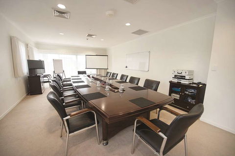 Gladstone City Central - Hervey Bay Accommodation 5