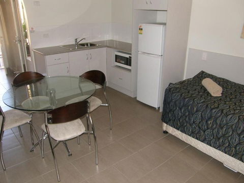 Western Gateway Motel - Hervey Bay Accommodation 7