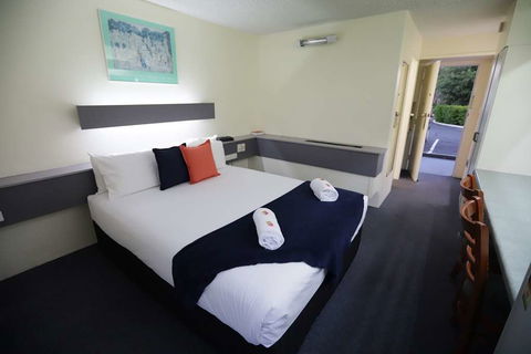 Emerald Central Hotel - Tourism Hervey Bay 7