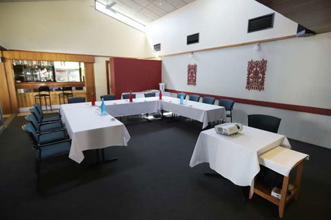 Emerald Central Hotel - Tourism Hervey Bay 8