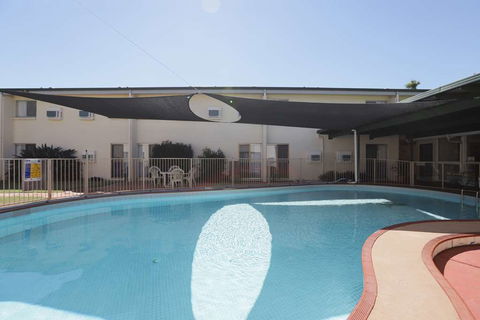 Emerald Central Hotel - Tourism Hervey Bay 9