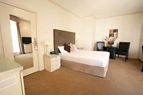 Beau Monde International - Hervey Bay Accommodation 6