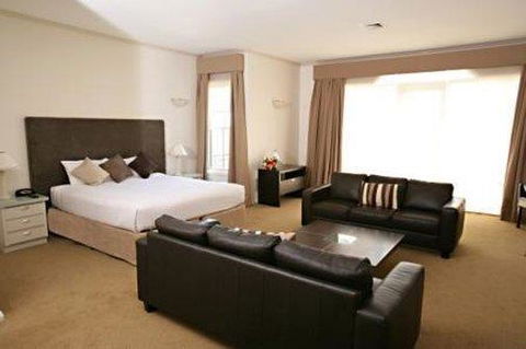 Beau Monde International - Hervey Bay Accommodation 7