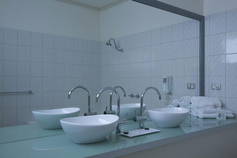 Beau Monde International - Hervey Bay Accommodation 11
