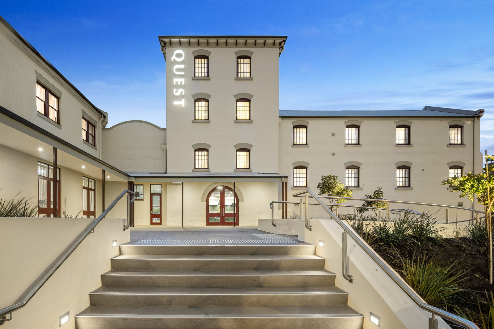 Newcastle NSW Hervey Bay Accommodation