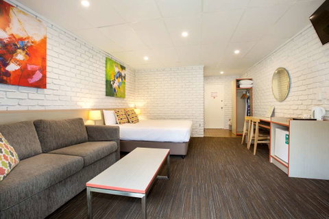 Villa Noosa Hotel - Hervey Bay Accommodation 0