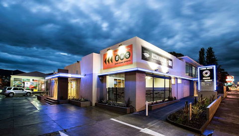 Nightcap at Carlyle Hotel - Hervey Bay Accommodation 1