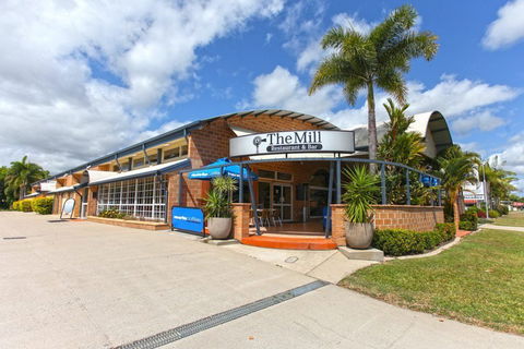 Windmill Motel And Events Centre - Tourism Hervey Bay 0