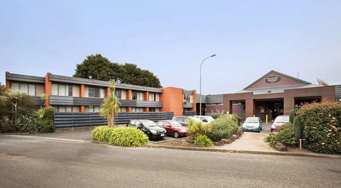 Nightcap At Waltzing Matilda Hotel - Hervey Bay Accommodation 0