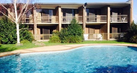 Sandown Regency Motor Inn - Tourism Hervey Bay 2